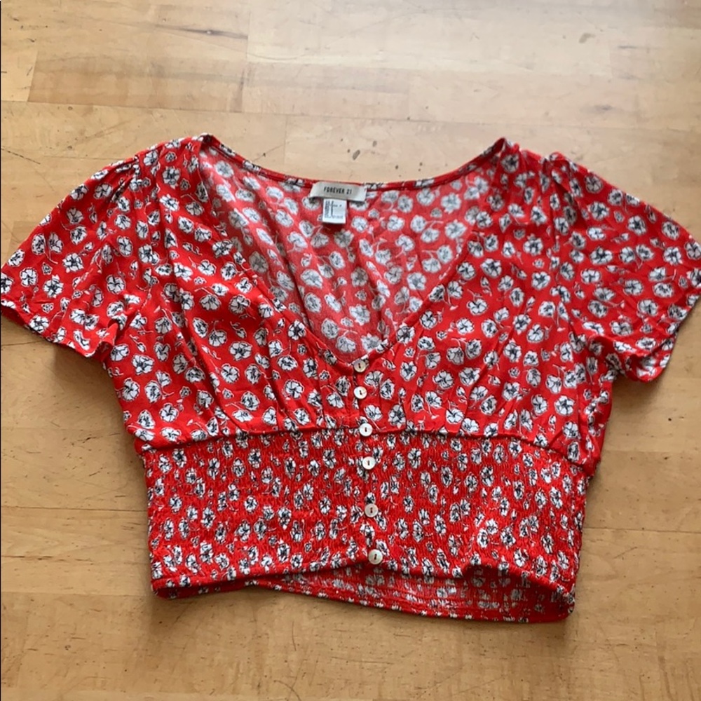 Crop top
